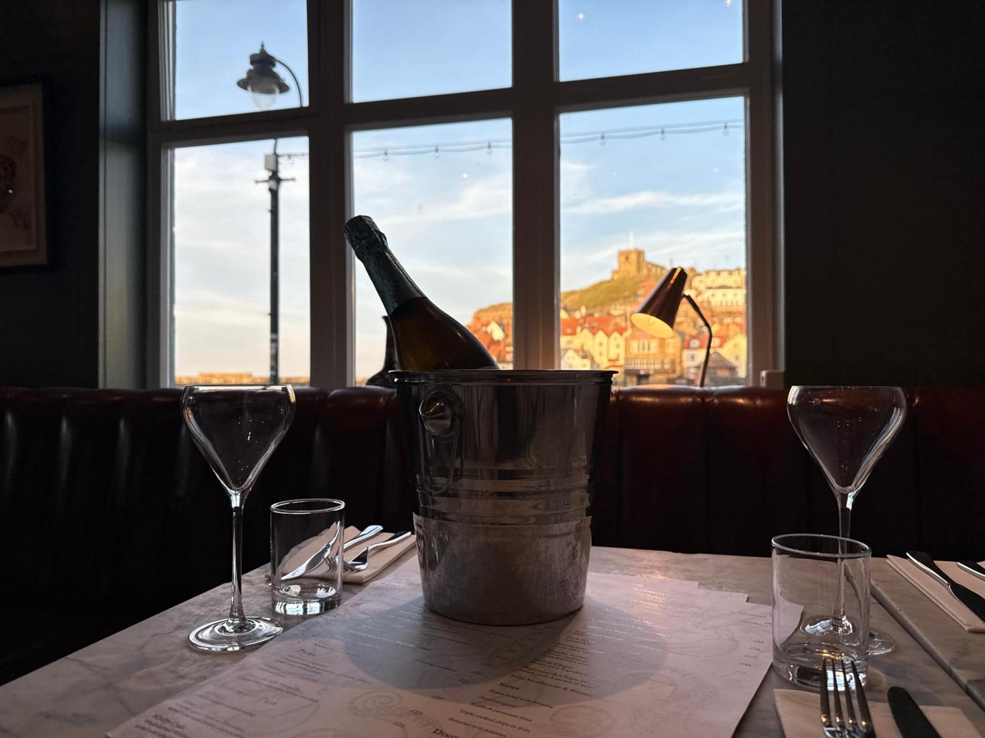 The Marine Hotel & Restaurant Whitby Dış mekan fotoğraf